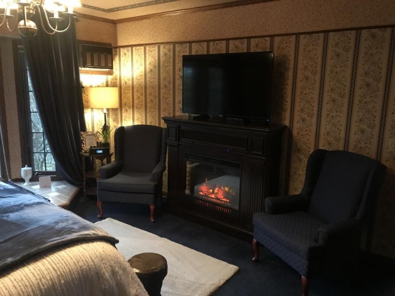 לינה וארוחת בוקר Otter Creek Eau Claire Altoona מראה חיצוני תמונה